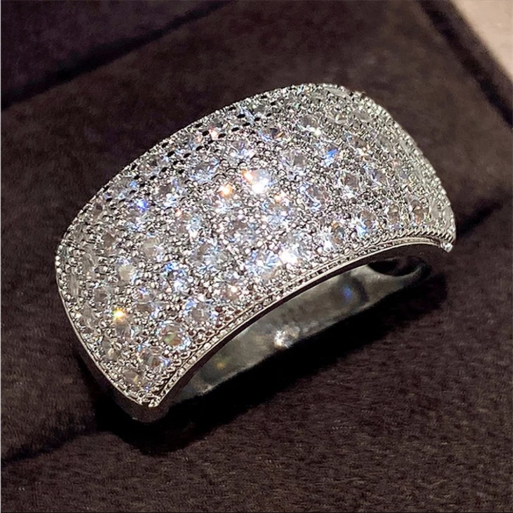 New 925 Silver Shine Luxury Wedding Ceremony Diamond Ring 💍 - Picture 6 of 6